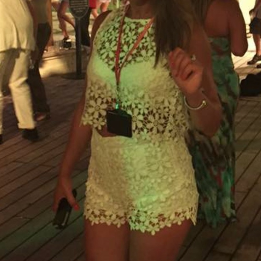 Lace short and top